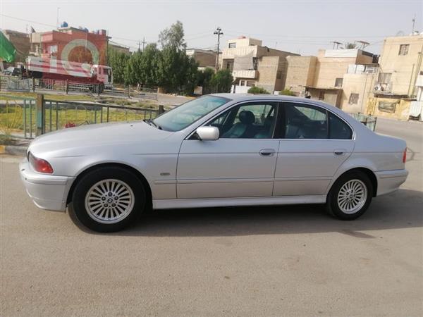 بي ام دبليو الفئة 5 2000 للبيع في العراق -  بغداد